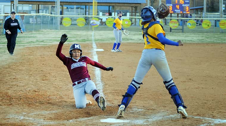 district-softball-preview