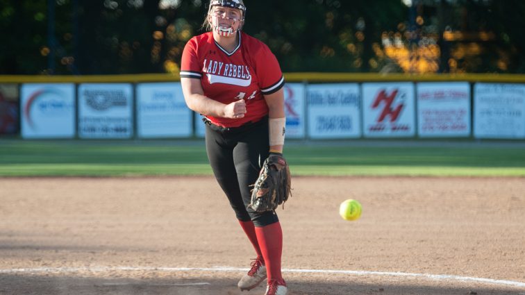 lady-rebels-at-district-5-20-19-14-2