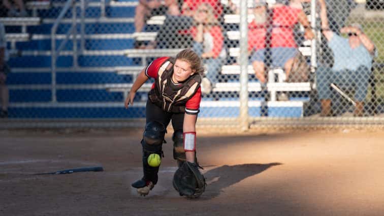 lady-rebels-at-district-5-20-19-25-2