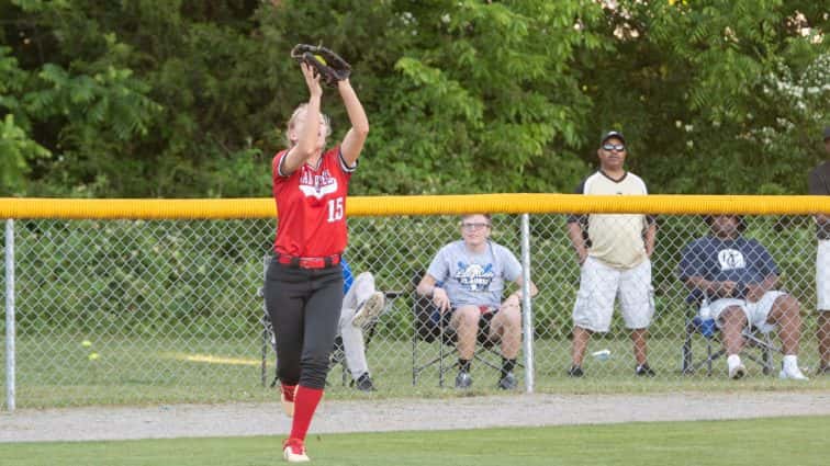 lady-rebels-at-district-5-20-19-23-2