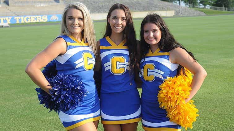 caldwell-cheer-2019