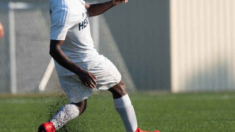 heritage-at-logan-boys-soccer-4