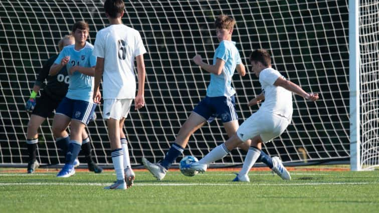 heritage-at-logan-boys-soccer-6