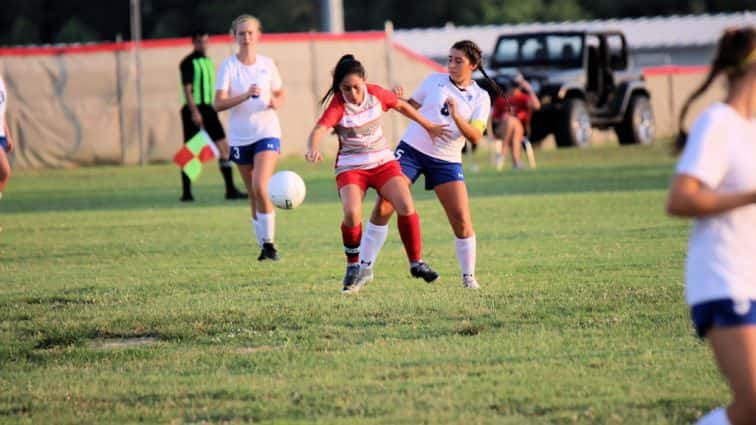 lady-rebels-vs-lady-falcons-6