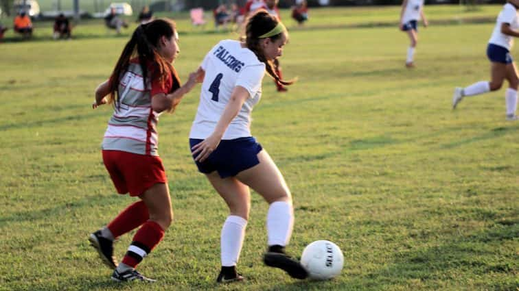 lady-rebels-vs-lady-falcons-24