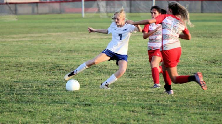 lady-rebels-vs-lady-falcons-25