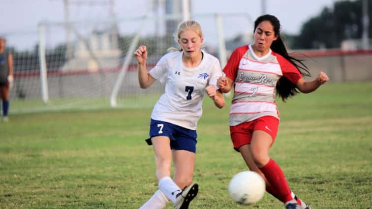 lady-rebels-vs-lady-falcons-50