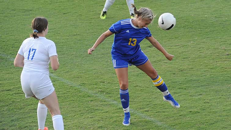 caldwell-girls-soccer-vs-apollo