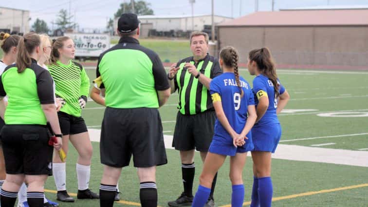 lady-falcons-vs-crittenden-co-1-2