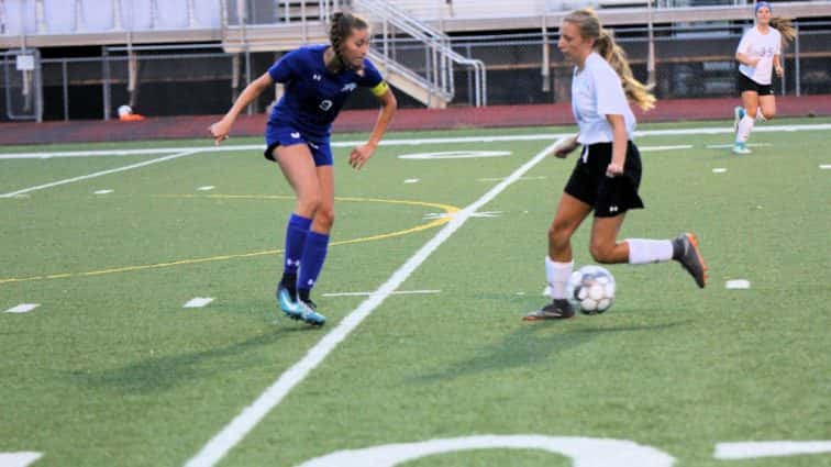 lady-falcons-vs-crittenden-co-27-2