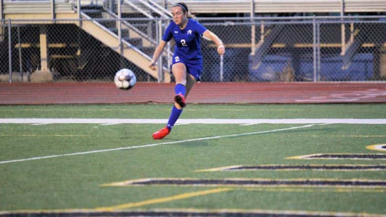 lady-falcons-vs-crittenden-co-109-2