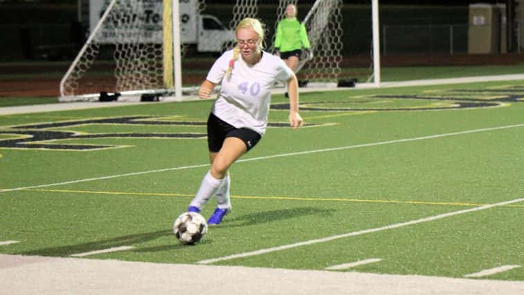 lady-falcons-vs-crittenden-co-188-2
