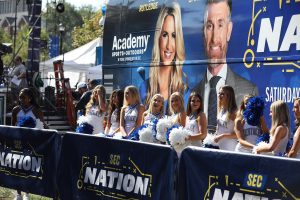 cheerleaders-2-3