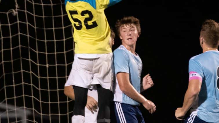 tc-at-lc-boys-soccer-5