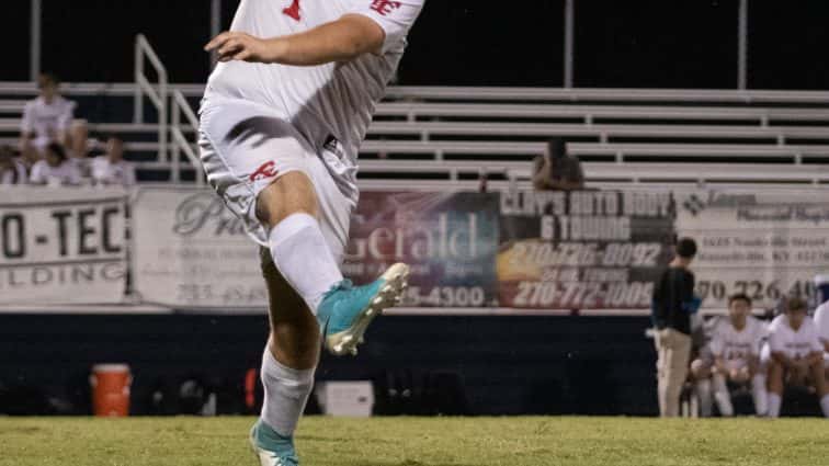 tc-at-lc-boys-soccer-18