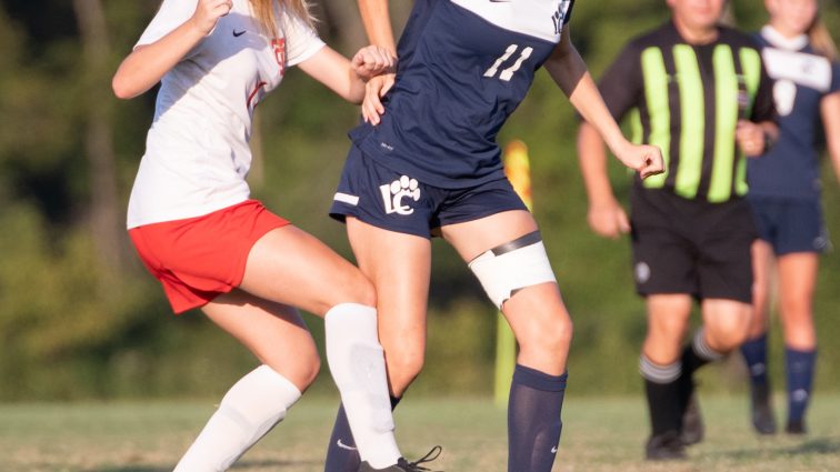 tc-at-lc-girls-soccer-10