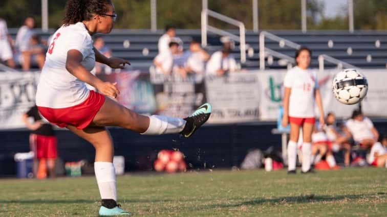 tc-at-lc-girls-soccer-19