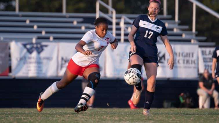 tc-at-lc-girls-soccer-27