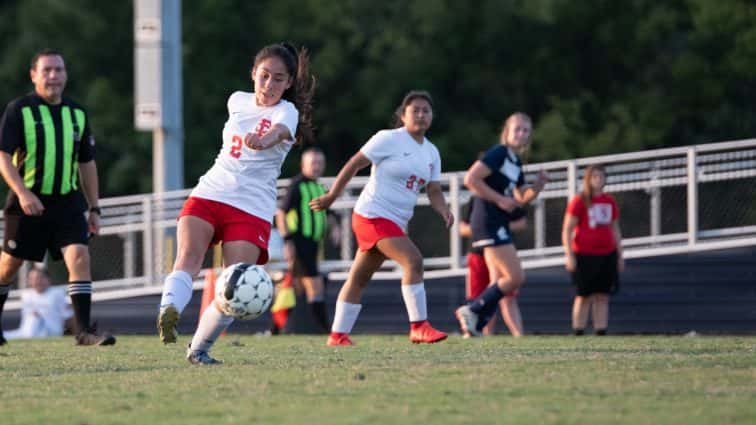 tc-at-lc-girls-soccer-31