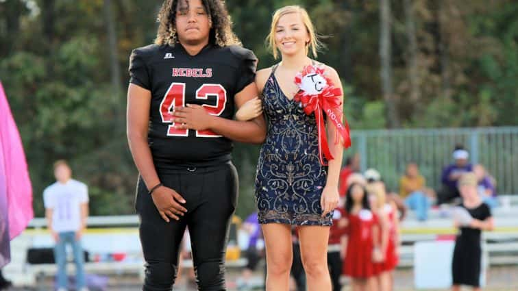 football-homecoming-2019-9