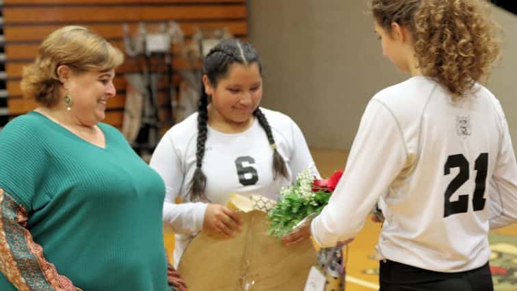 volleyball-senior-night-39
