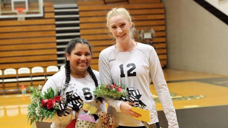 volleyball-senior-night-48