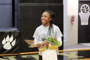 volleyball-senior-night-31