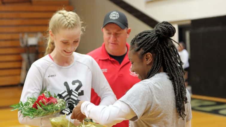 volleyball-senior-night-32