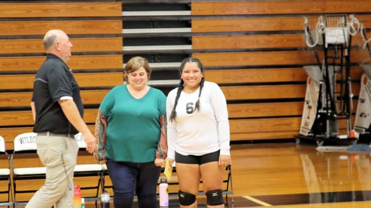 volleyball-senior-night-36