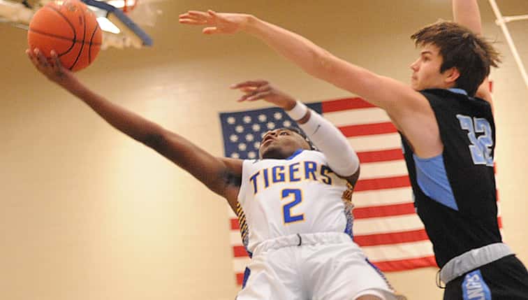 adarius-riley-vs-muhlenberg