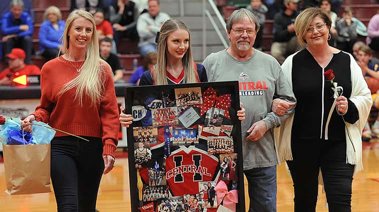 hopkins-central-seniors