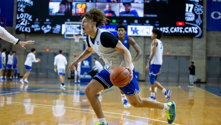 devin-askew-2020-pro-day-photo-by-chet-white-uk-athletics