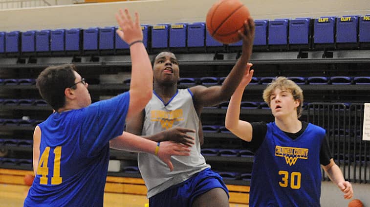 caldwell-boys-basketball-practice-2