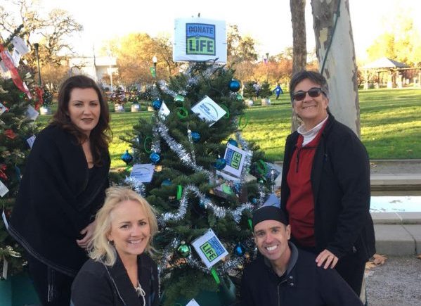 donate-life-xmas-tree-2017