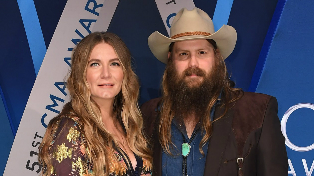 m_chrisandmorganestapletoncmaawards110518