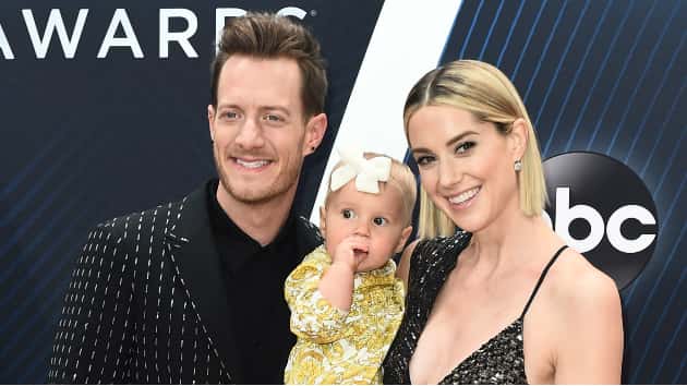FGL s Tyler Hubbard And Wife Hayley Welcome Their Son The bringer Of Light Froggy 92 9