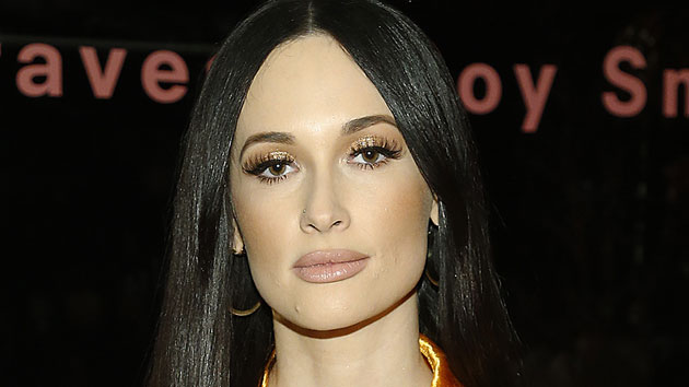 getty_kaceymusgraves_121020