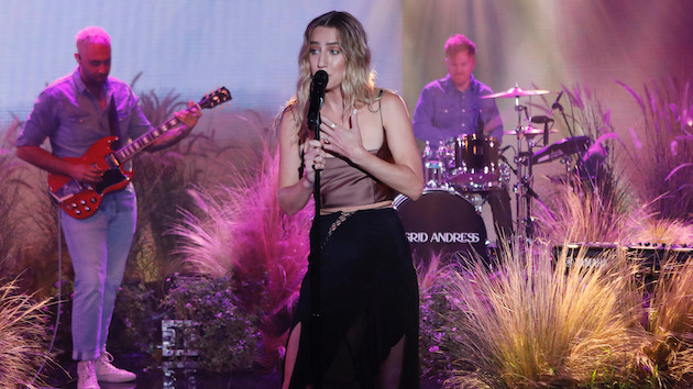 ingridandress-1