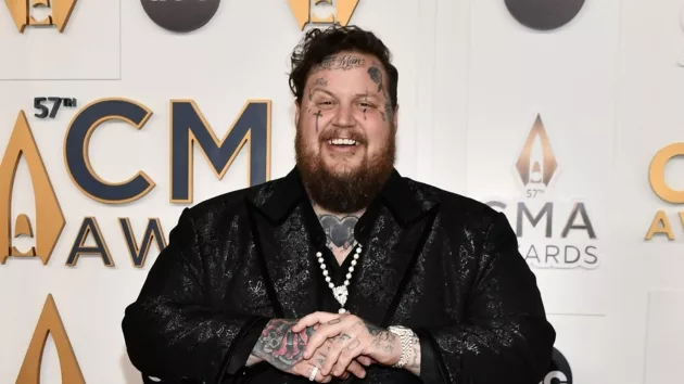 m_jellyrollcmaawards2023disneyscottkirkland785132