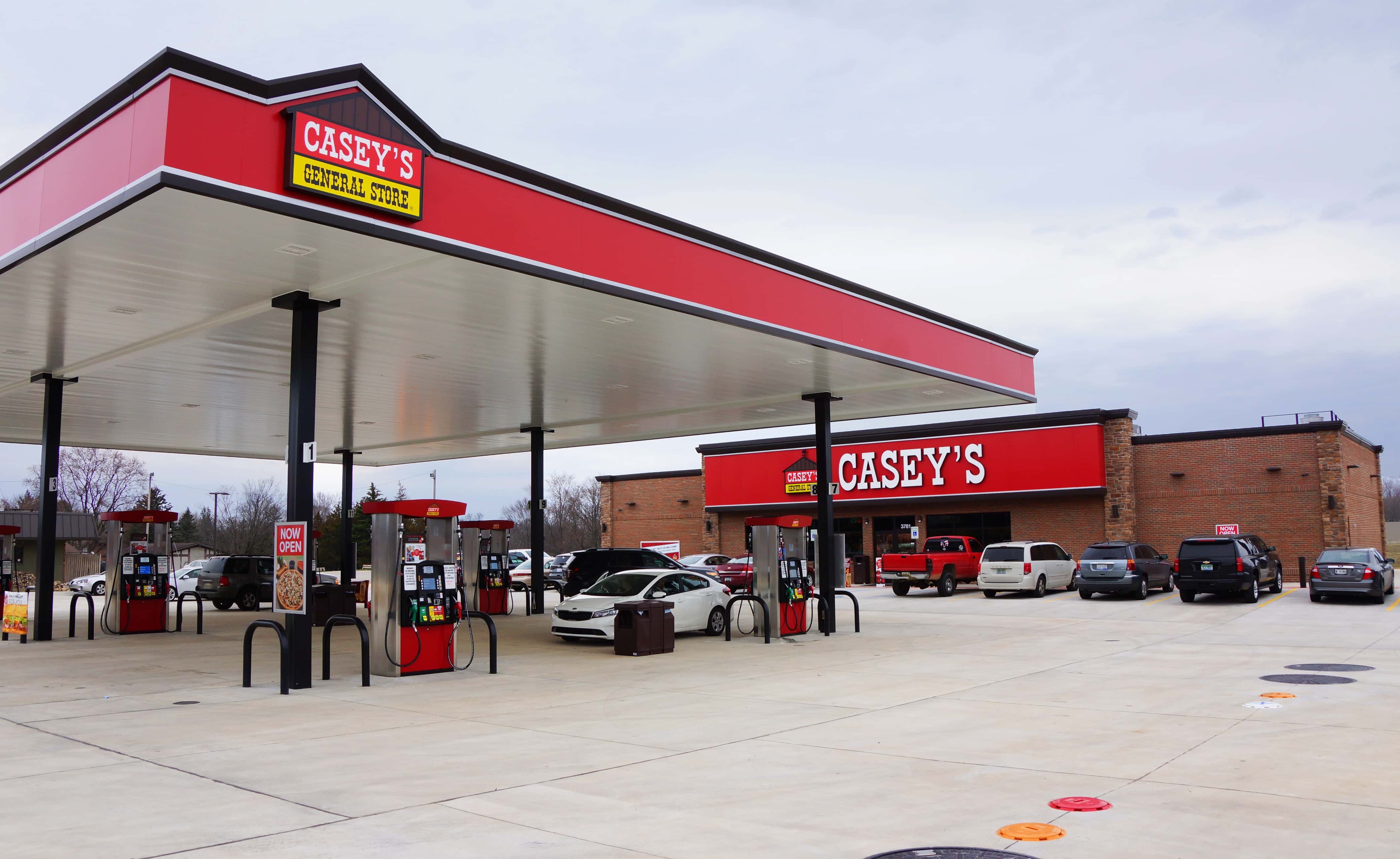 New Casey's General Store Opens in Watervliet Moody on the Market