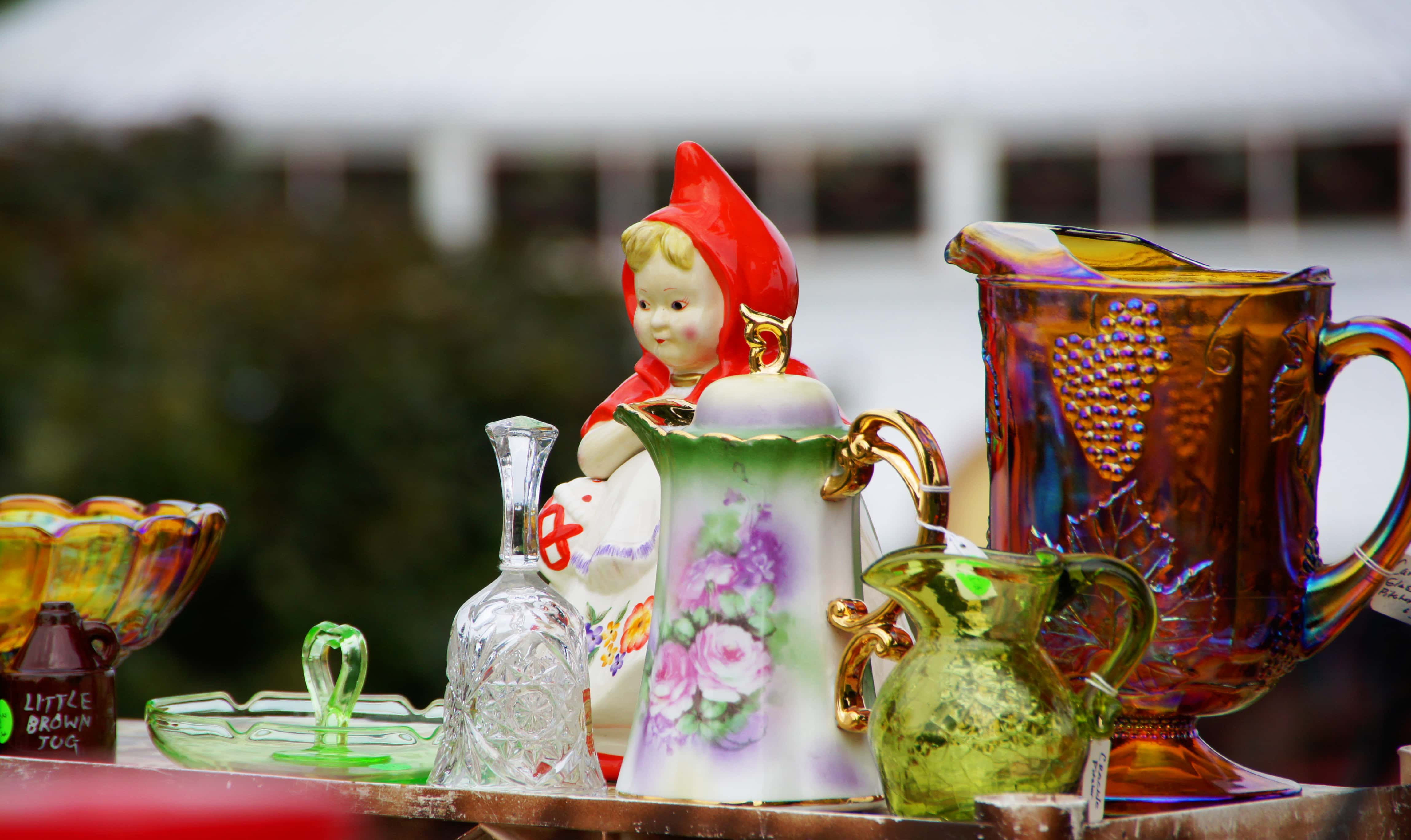 Antiques Vendors Sought for Popular Antiques on the Bluff in St. Joe