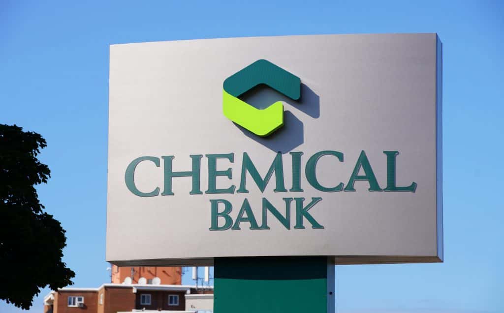 Chemical Bank Earnings Beat the Street, Bank Hikes Quarterly Dividend