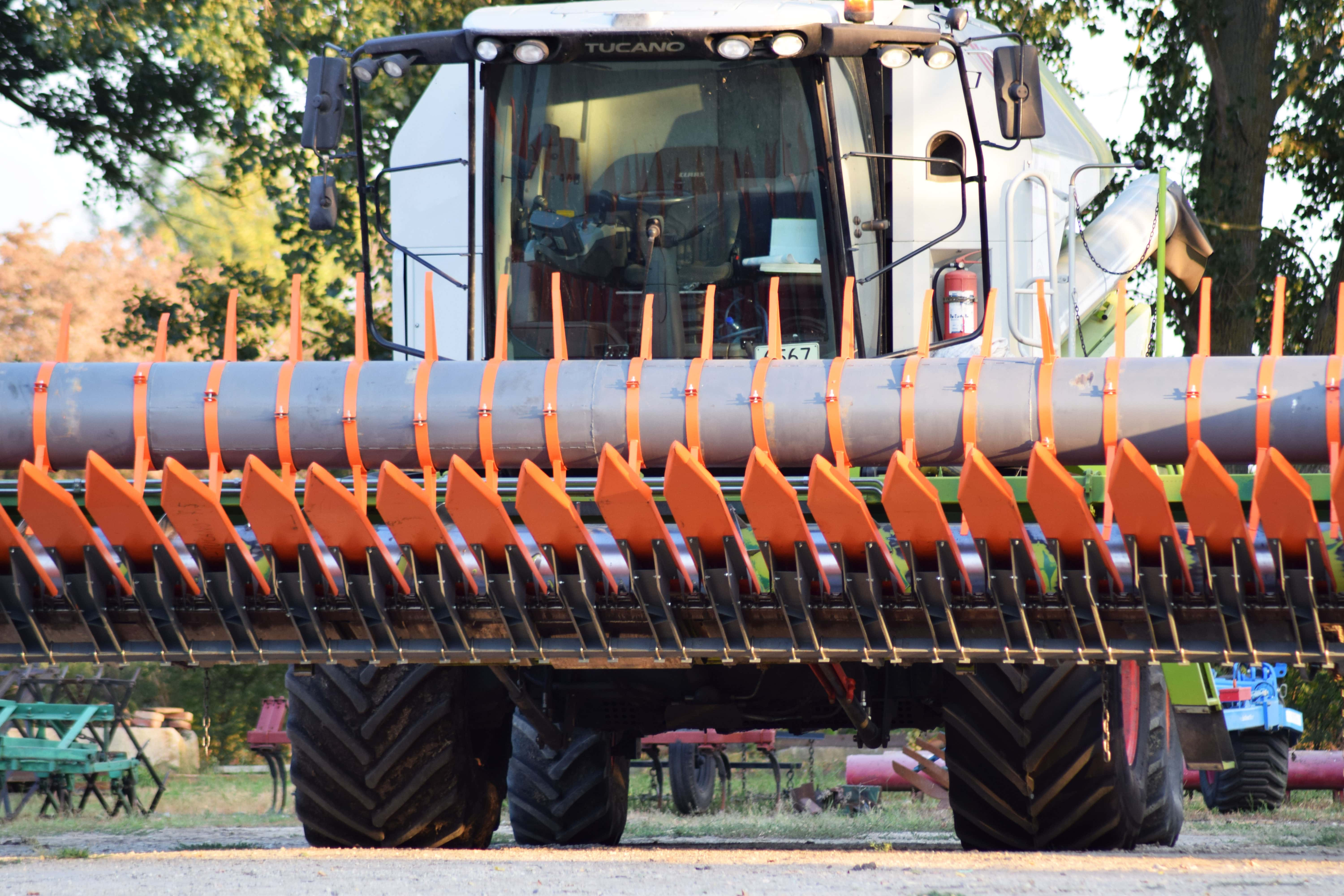 the-combine-harvester-2