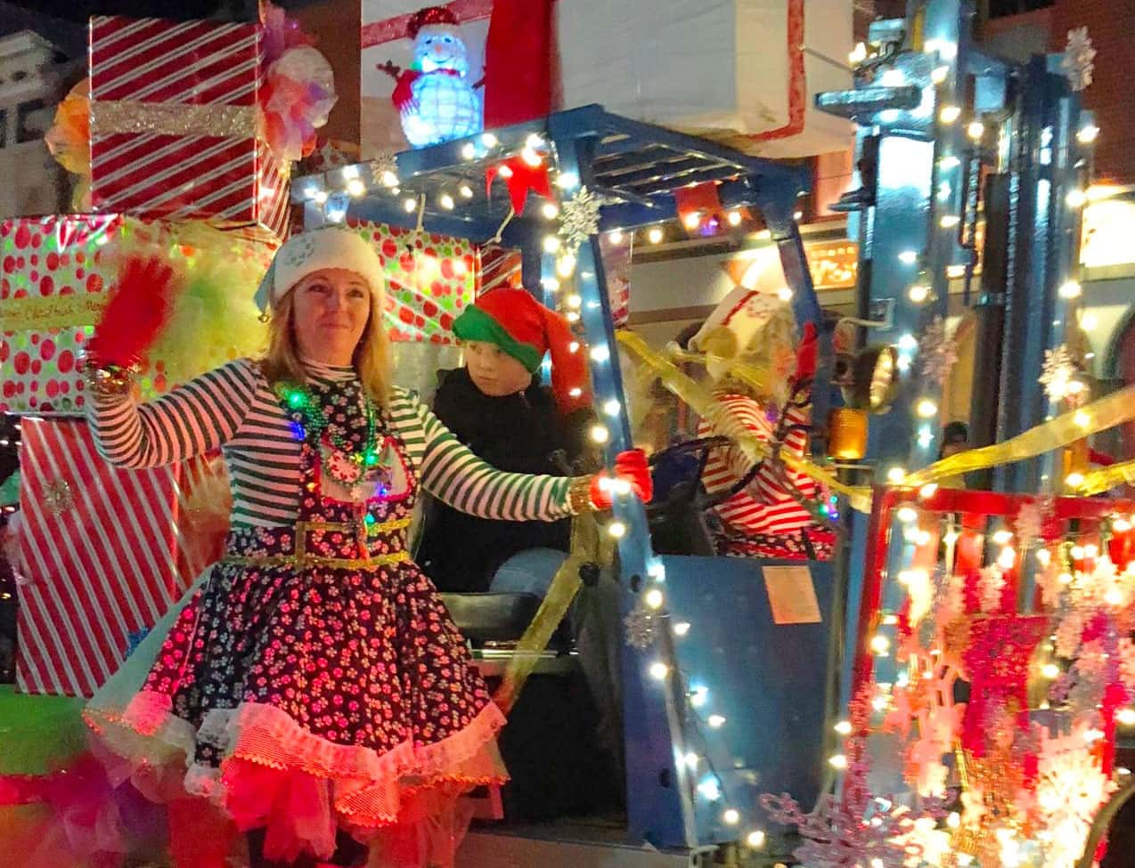 Dowagiac's 38th CandleLight Christmas Parade Coming Friday Moody on