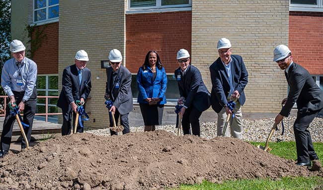 niles-hospital-cardiac-groundbreaking