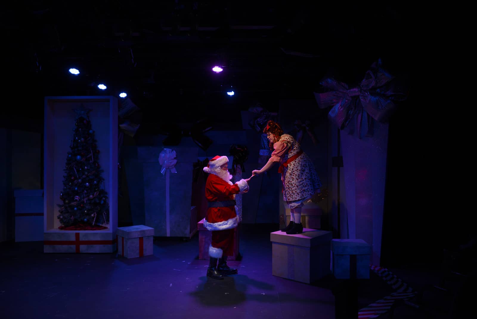 GhostLight Theatre Previews 'Eleanor's Very Merry Christmas Wish-The ...