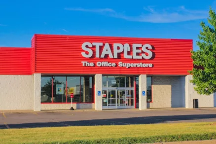 Nearest staples shop