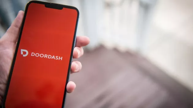 DoorDash unveils hourly pay option for delivery drivers