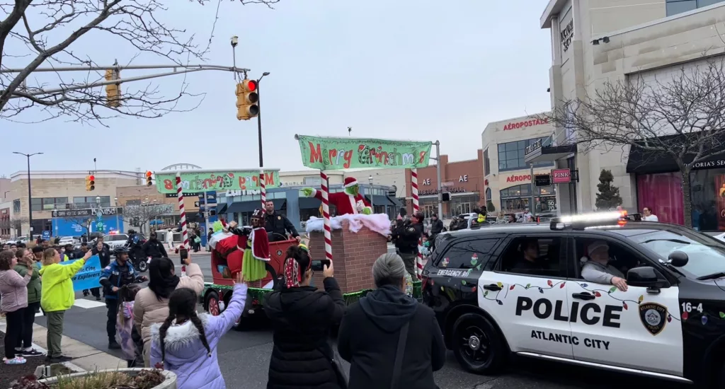 Atlantic City Launches Its 2023 Tinseltown Holiday Experience! La