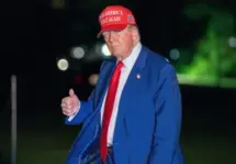 President Trump returns to the White House after speaking at a rally in Michigan Washington Dc^ United States^ April 29 2025